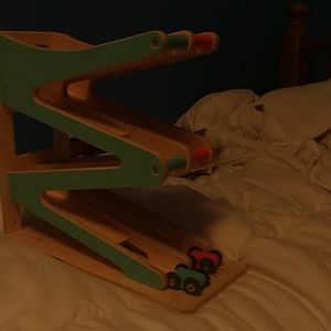 Lovevery car ramp